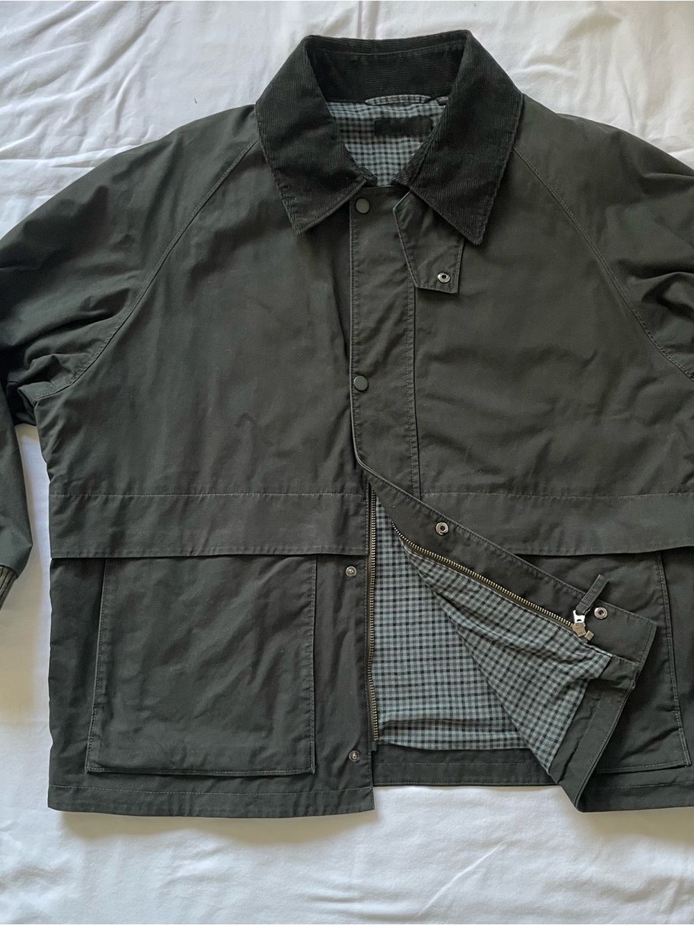 UNIQLO Men's Dark Olive Field Jacket with Corduroy Collar (USED)